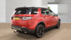 2017 Land Rover Discovery Sport 2.0 Td4 Hse Black in Red — image 4