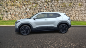 2026 Suzuki E Vitara 61kwh Motion SUV 5dr Electric Auto (174 Ps) in Silver — image 4
