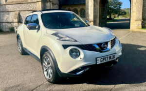 2017 Nissan Juke 1.6 Dig-T Tekna Xtron 4WD Euro 6 5dr in White — image 6