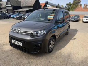 2019 Citroen Berlingo 1.6 Bluehdi 650 Enterprise M in Grey — image 3