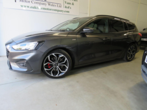 2020 Ford Focus 1.5 Ecoblue St-Line X Auto Euro 6 (s/s) 5dr in Grey — image 3