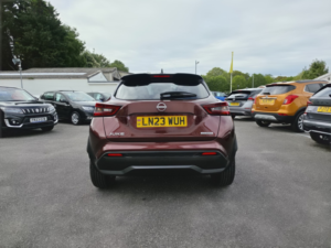 2023 Nissan Juke 1.6 N-Connecta in Red — image 4