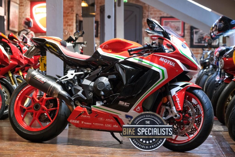 2019 Mv Agusta F3 800 *reparto Corse No: 160 Of 400 Limited Edition* in Multicolour — image 1