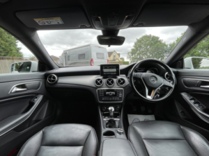 2013 Mercedes-Benz Cla 1.6 Cla180 Sport in Silver — image 2