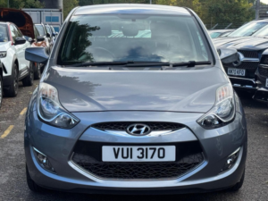 2015 Hyundai Ix20 1.6 Active Auto Euro 5 5dr in Grey — image 4