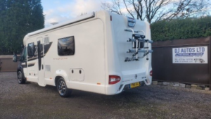 2019 Fiat Ducato Bessacar 584 4 Berth 4 Seatbelts 2.3 in Black — image 4