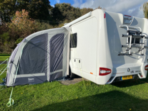 2019 Fiat Ducato Bessacar 584 4 Berth 4 Seatbelts 2.3 in Black — image 6