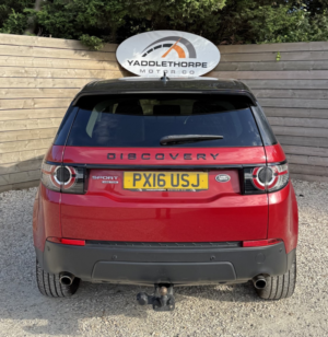 2016 Land Rover Discovery Sport 2.0 Td4 Hse Black in Red — image 4