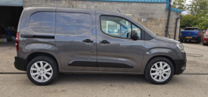 2020 Toyota Proace City 1.5 Bluehdi Active in Grey — image 2