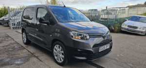 2020 Toyota Proace City 1.5 Bluehdi Active in Grey — image 4
