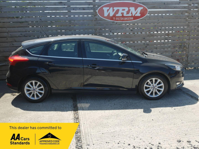 2015 Ford Focus 1.0t Ecoboost Titanium Hatchback 5dr Petrol Manual Euro 6 (s/s) (125 Ps) in Black — image 1