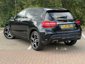 2016 Mercedes-Benz Gla 2.0 Gla250 Amg Line in Black — image 2