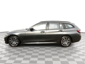 2021 BMW 3 Series 2.0 330e 12kwh M Sport Touring 5dr Petrol Plug-In Hybrid Auto Euro 6 (s/s) (292 Ps) in Grey — image 5