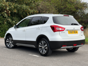 2017 Suzuki Sx4 S-Cross 1.0 Boosterjet Sz-T SUV 5dr Petrol Manual Euro 6 (111 Ps) in White — image 3