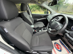 2017 Suzuki Sx4 S-Cross 1.0 Boosterjet Sz-T SUV 5dr Petrol Manual Euro 6 (111 Ps) in White — image 4