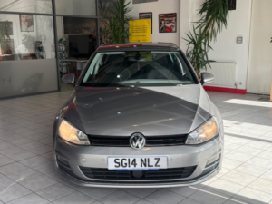 2014 Volkswagen Golf 2.0 Tdi Bluemotion Tech Gt in Silver — image 3