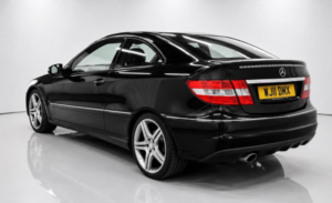 2011 Mercedes-Benz Clc Class 1.8 Clc180k Sport Coupe Auto Euro 4 3dr in Black — image 4
