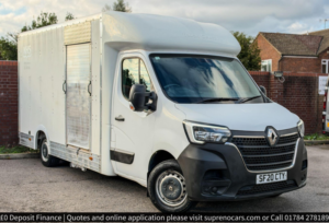 2020 Renault Master