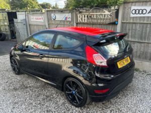 2016 Ford Fiesta 1.0t Ecoboost Zetec S Euro 6 (s/s) 3dr in Black — image 6
