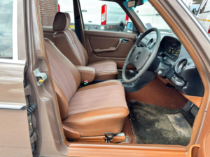 1978 Mercedes-Benz 230 2.3 Saloon 4dr Petrol Automatic (0 Bhp) in Brown — image 3