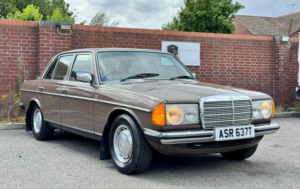 1978 Mercedes-Benz 230 2.3 Saloon 4dr Petrol Automatic (0 Bhp) in Brown — image 6