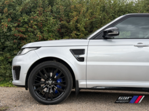 2016 Land Rover Range Rover Sport 5.0 V8 Svr in Silver — image 5