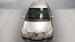 2007 Mercedes-Benz A Class 1.5 A150 Elegance Se 5dr in Blue — image 2