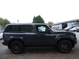 2026 Toyota Land Cruiser 2.8d Mhev Panel Van 5dr Diesel Hybrid Auto 4WD Lwb Euro 6 (s/s) (205 Ps) in Grey — image 2