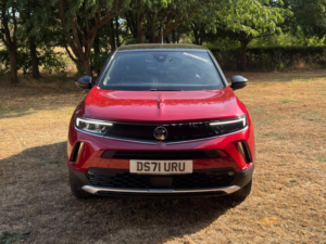 2022 Vauxhall Mokka 1.2 Turbo Ultimate Nav Auto Euro 6 (s/s) 5dr in Red — image 2