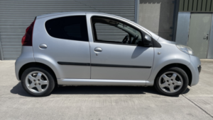 2013 Peugeot 107 1.0 12v Allure in Silver — image 2