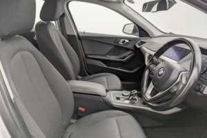 2020 BMW 1 Series 1.5 116d Se Hatchback 5dr Diesel Dct Euro 6 (s/s) (116 Ps) in White — image 3