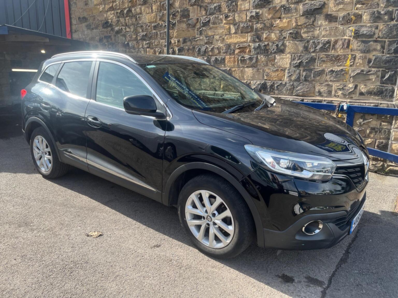 2015 Renault Kadjar 1.5 Dci Dynamique Nav Euro 6 (s/s) 5dr in Black — image 1