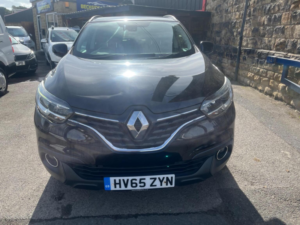 2015 Renault Kadjar 1.5 Dci Dynamique Nav Euro 6 (s/s) 5dr in Black — image 2