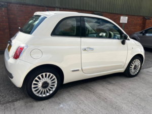 2012 Fiat 500 1.2 Lounge Euro 5 (s/s) 3dr in White — image 2