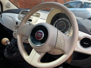 2012 Fiat 500 1.2 Lounge Euro 5 (s/s) 3dr in White — image 5