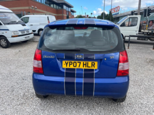 2007 Kia Picanto 1.0 Zapp! 5dr in Blue — image 5