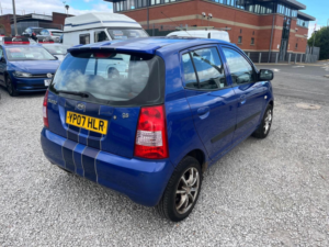 2007 Kia Picanto 1.0 Zapp! 5dr in Blue — image 6