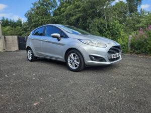 2016 Ford Fiesta 1.3 Zetec in Silver — image 2