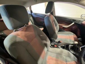 2009 Ford Fiesta 1.4 Zetec 5dr in Red — image 4