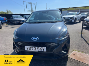 2023 Hyundai I10 Mpi Premium in Grey — image 5