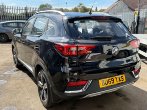 2019 MG MG Zs 1.0 T-Gdi Exclusive Auto Euro 6 5dr in Black — image 5