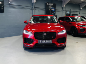 2017 Jaguar F-Pace 3.0 D300 V6 S in Red — image 5