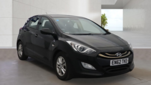 2013 Hyundai I30 1.6 Crdi Blue Drive Active Diesel Black 5dr in Black — image 3
