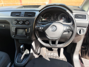 2018 Volkswagen Caddy Maxi Life 4 SEAT Auto Wheelchair Accessible Disabled Access Vehicle Wav in Purple — image 2