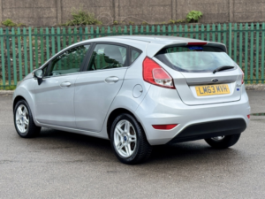 2013 Ford Fiesta 1.3 Zetec in Silver — image 2