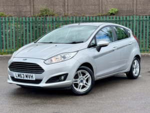 2013 Ford Fiesta 1.3 Zetec in Silver — image 3