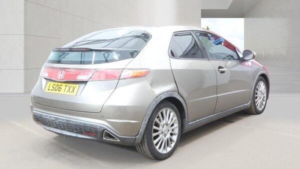 2006 Honda Civic 1.8 I-Vtec Es I-Shift 5dr in Grey — image 6