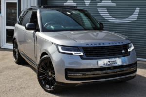 2025 Land Rover Range Rover 3.0 D350 Mhev Autobiography in Grey — image 3