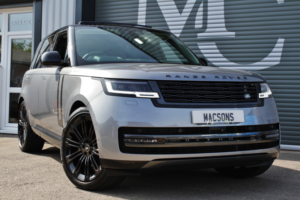 2025 Land Rover Range Rover 3.0 D350 Mhev Autobiography in Grey — image 4