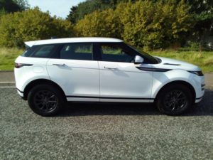 2020 Land Rover Range Rover Evoque 2.0 D150 R-Dynamic in White — image 4